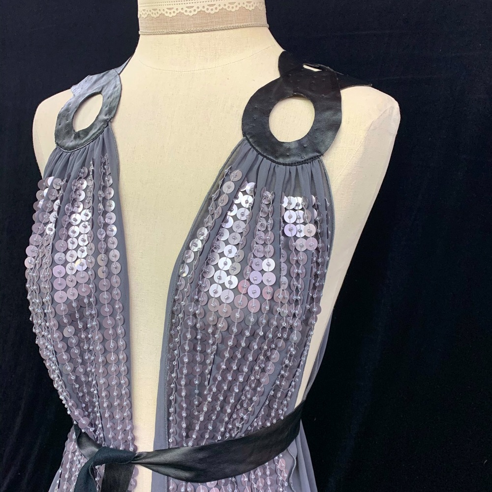 Gorgeous grey sequinned tunic with velvet detail - Picture 2 of 7
